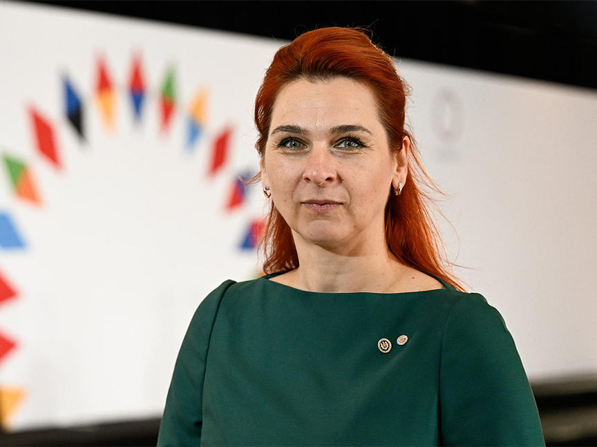 Photo of Ana Revenco